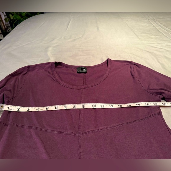 Beautiful purple/wine tunic size s/m - Picture 9 of 11